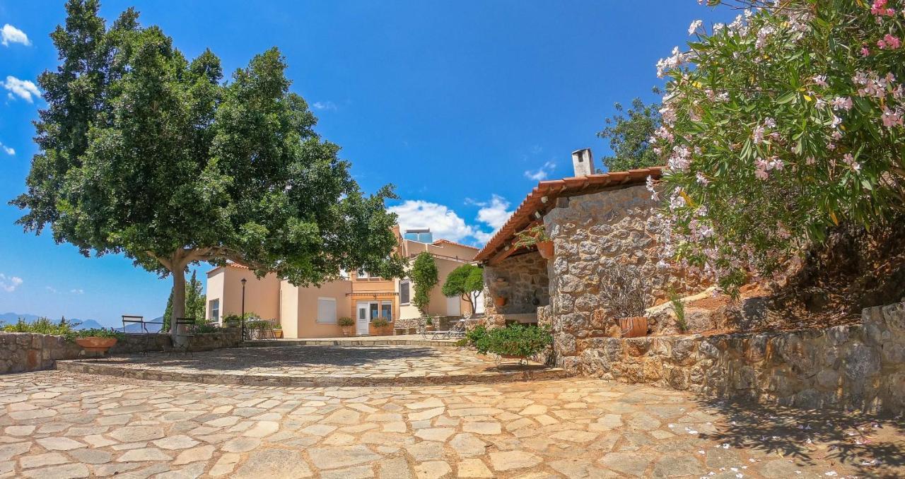 Ferienwohnung Aloe Meli Kalamata Exterior foto