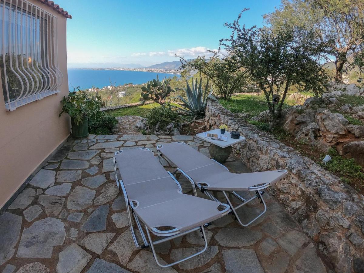 Ferienwohnung Aloe Meli Kalamata Exterior foto
