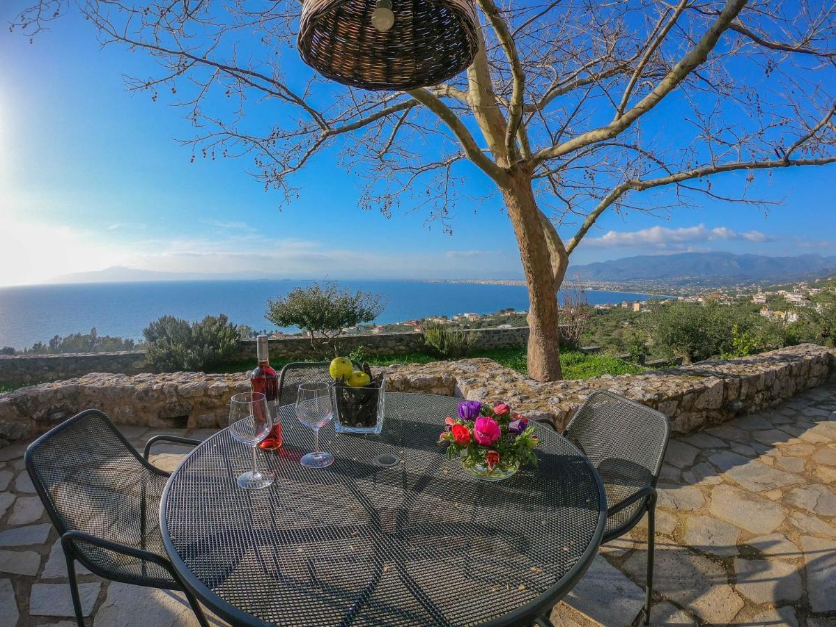 Ferienwohnung Aloe Meli Kalamata Exterior foto