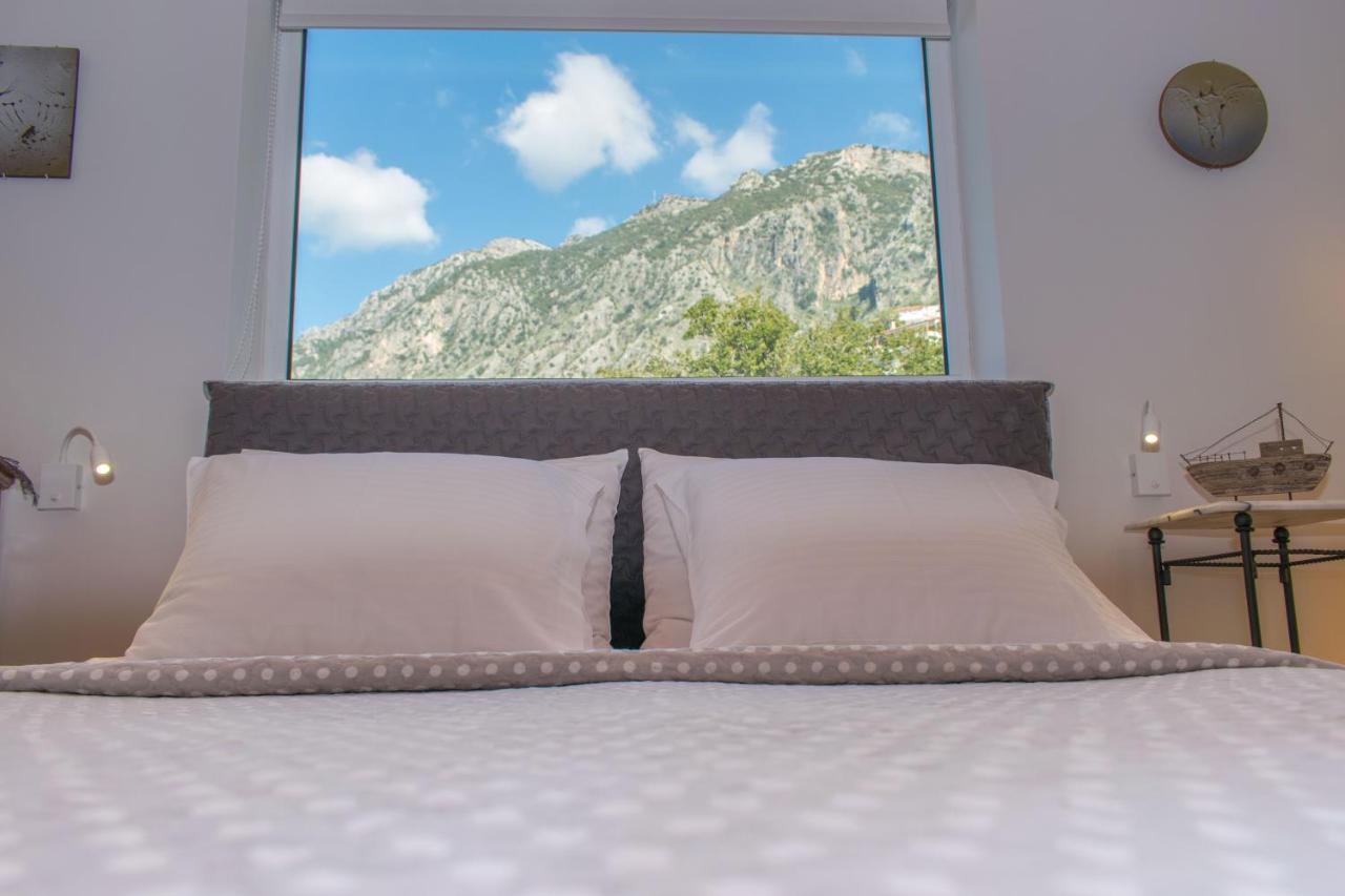 Ferienwohnung Aloe Meli Kalamata Exterior foto