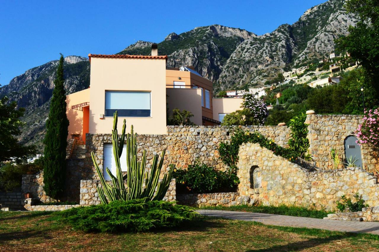 Ferienwohnung Aloe Meli Kalamata Exterior foto
