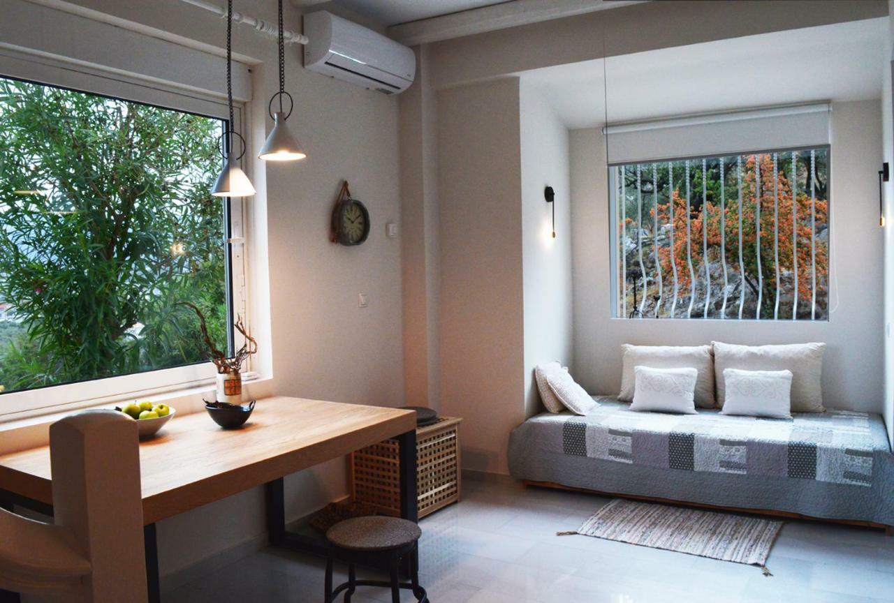 Ferienwohnung Aloe Meli Kalamata Exterior foto